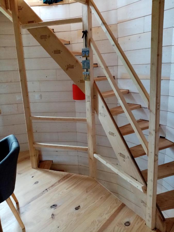 La Tour De Ver Gite Atypique Possibilite Table D'Hotes Sur Reservation Exterior photo